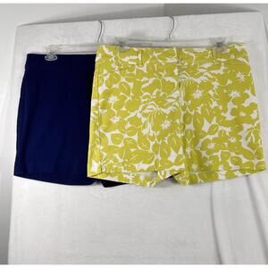 The Limited Shorts 14 Lot 2 Pairs 5” Blue Textured Yellow Floral Womens